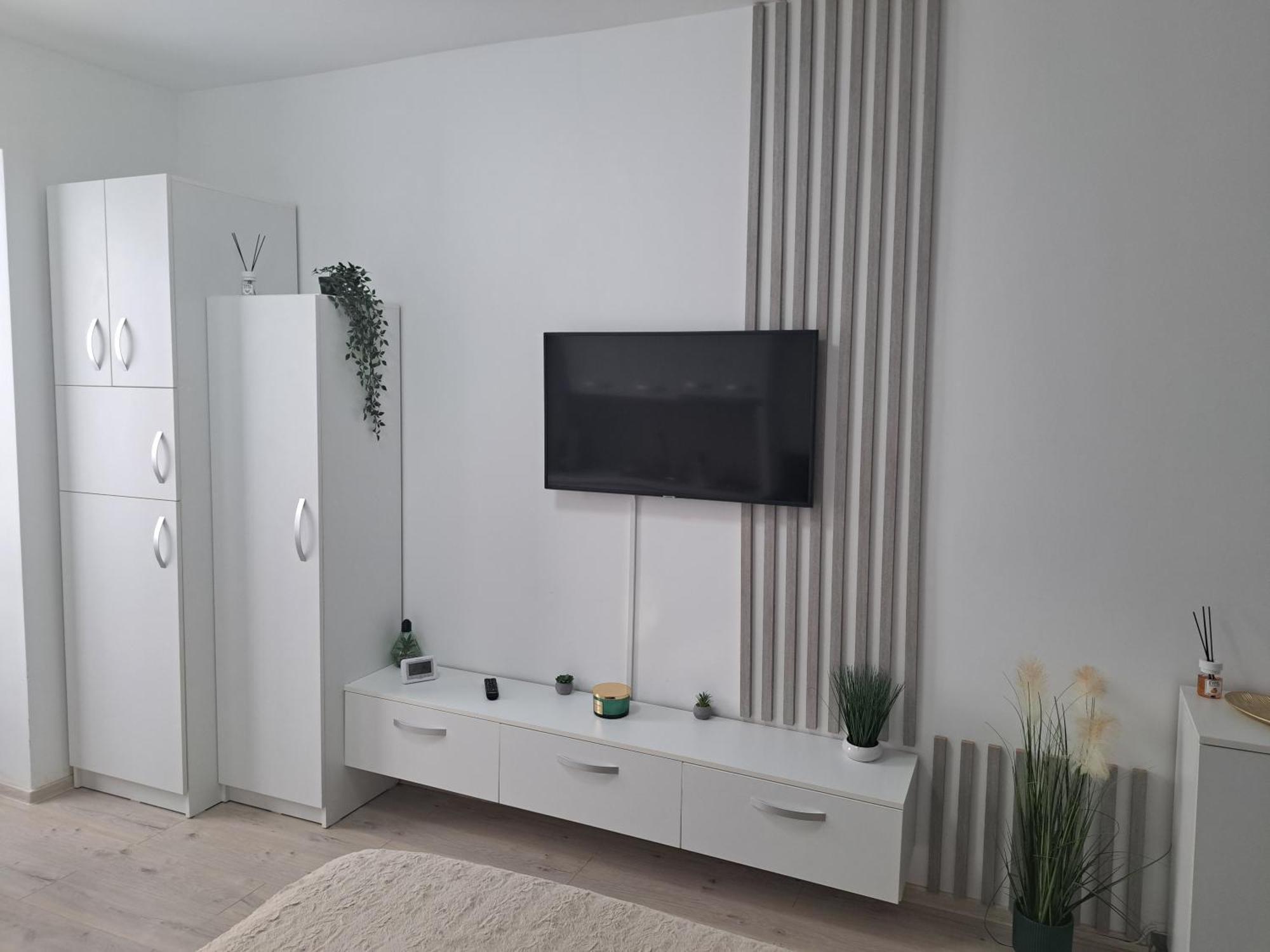Gda Studio Onesti Εξωτερικό φωτογραφία